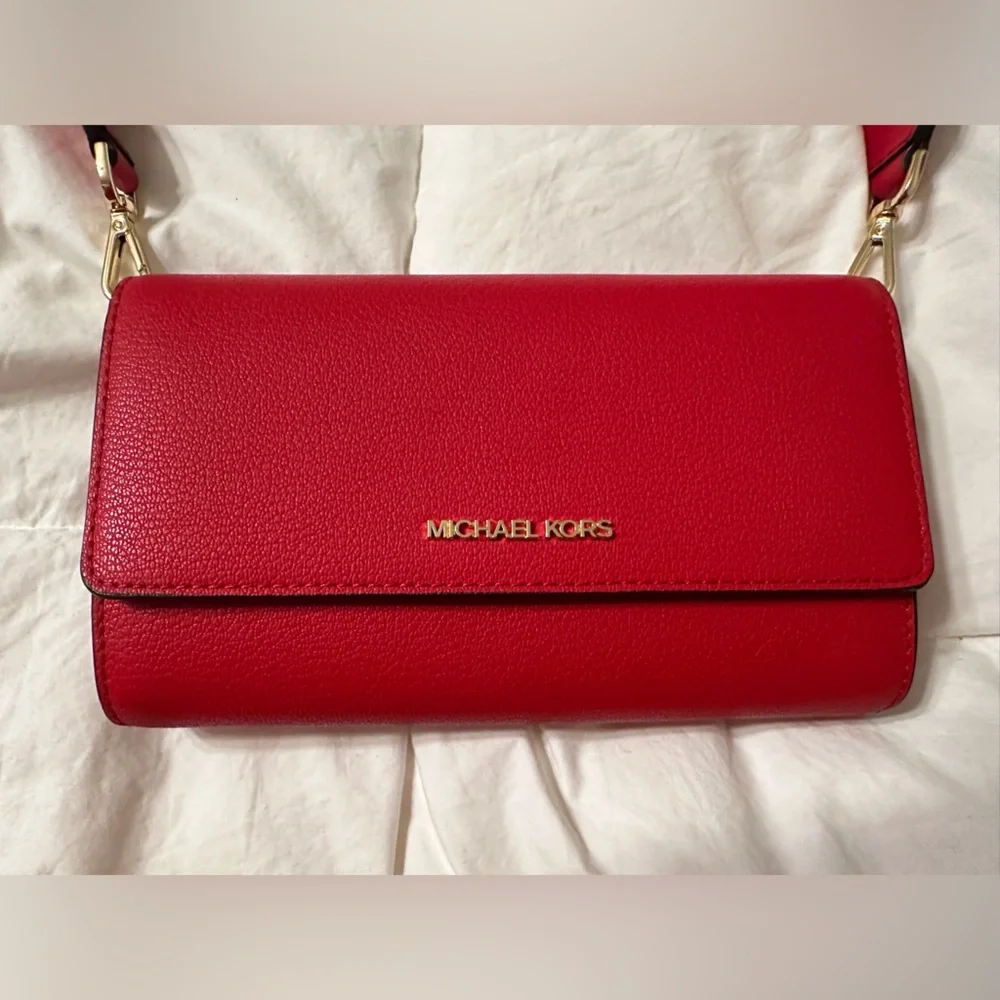 Michael by Michael Kors Jet Set Large Leather Wallet Crossbody - NWOT - Picture 7 of 16